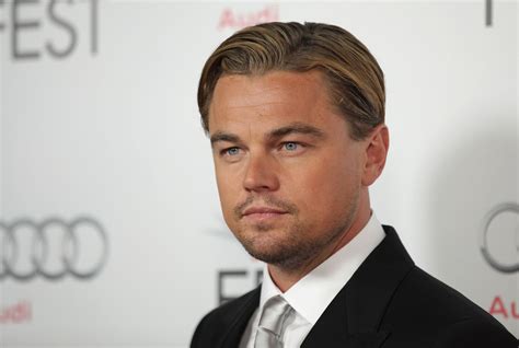 leo di caprio net worth.